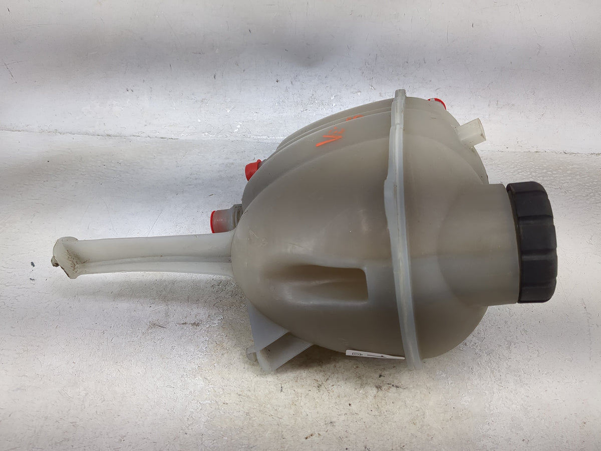 2020 Gle350 Radiator Coolant Overflow Expansion Tank Bottle - Oemusedautoparts1.com