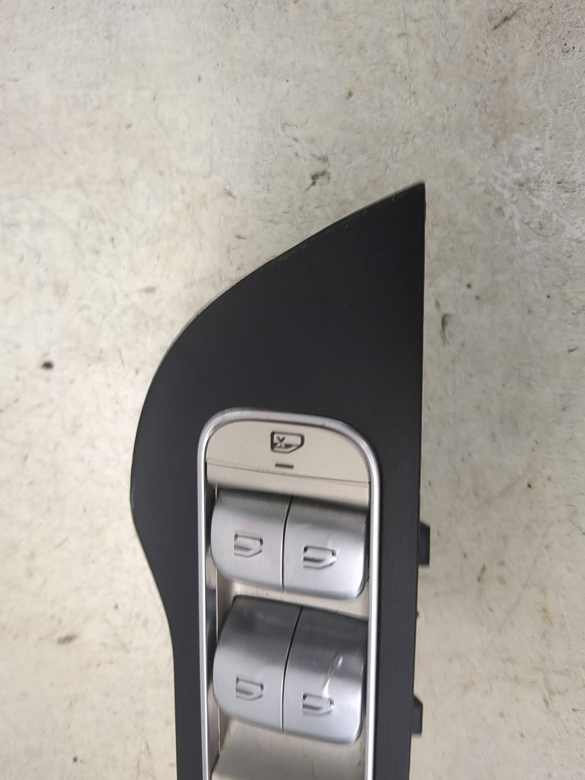 2020-2022 Mercedes-Benz Gle350 Master Power Window Switch Replacement Driver Side Left P/N:A1677272500 Fits Fits 2020 2021 2