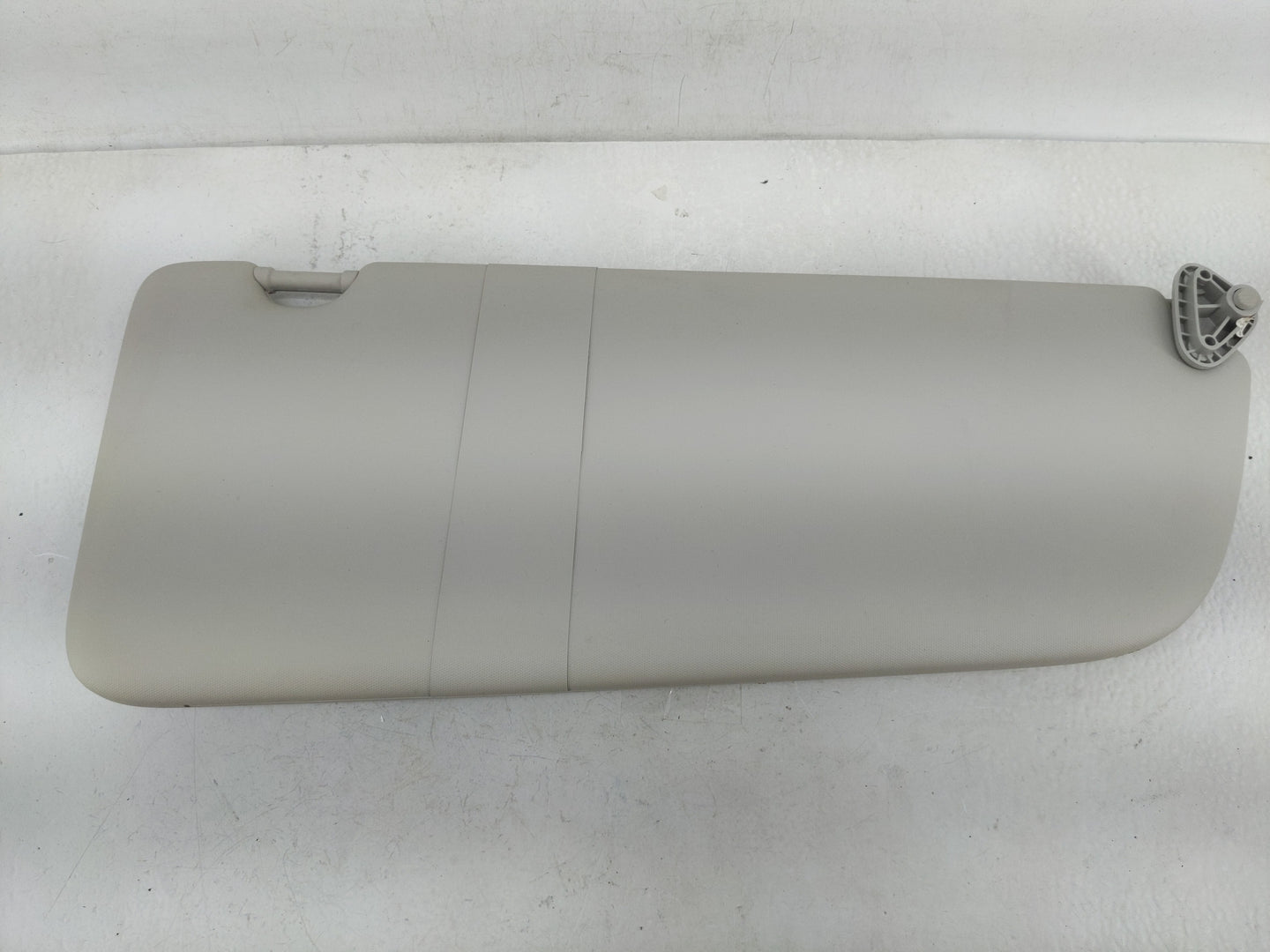 2016-2021 Mercedes-Benz Metris Sun Visor Shade Replacement Passenger Right Mirror Fits Fits 2016 2017 2018 2019 2020 2021 OE