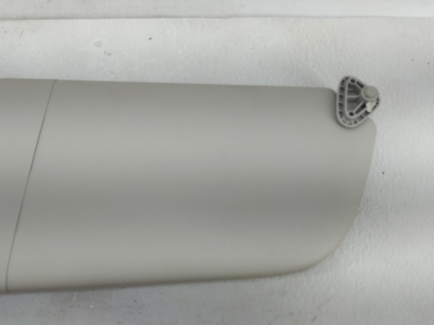 2016-2021 Mercedes-Benz Metris Sun Visor Shade Replacement Passenger Right Mirror Fits Fits 2016 2017 2018 2019 2020 2021 OE