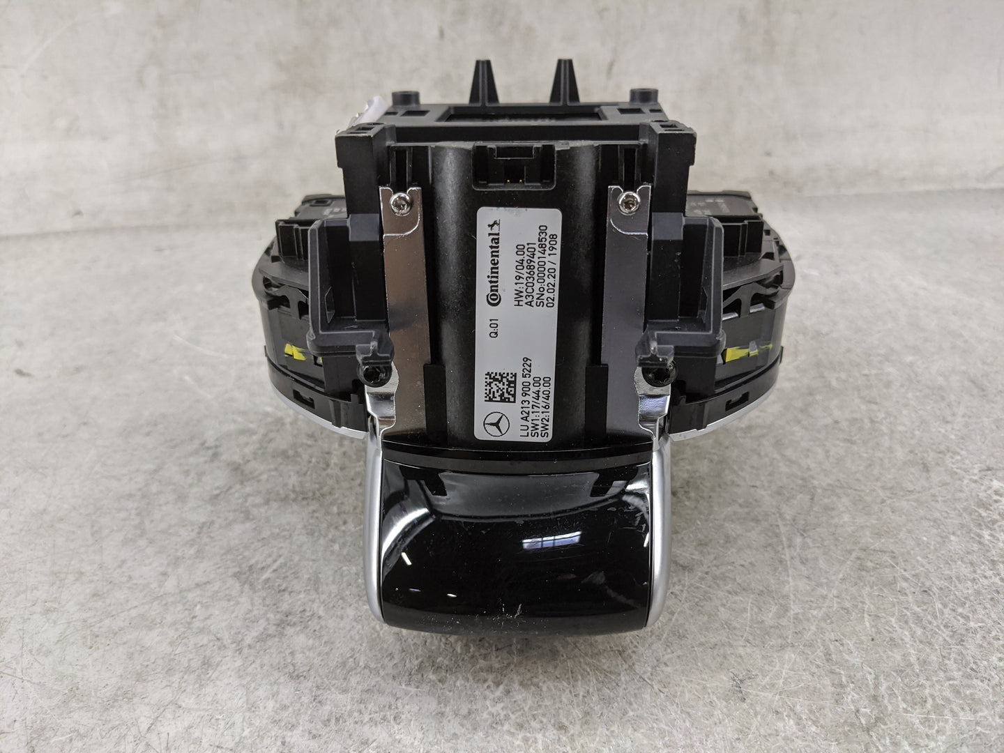 2020 Mercedes E-Class Radio AM FM Cd Player Receiver Replacement P/N:A2139005728 A2139010603, A2139025920, A2139053405 Fits 