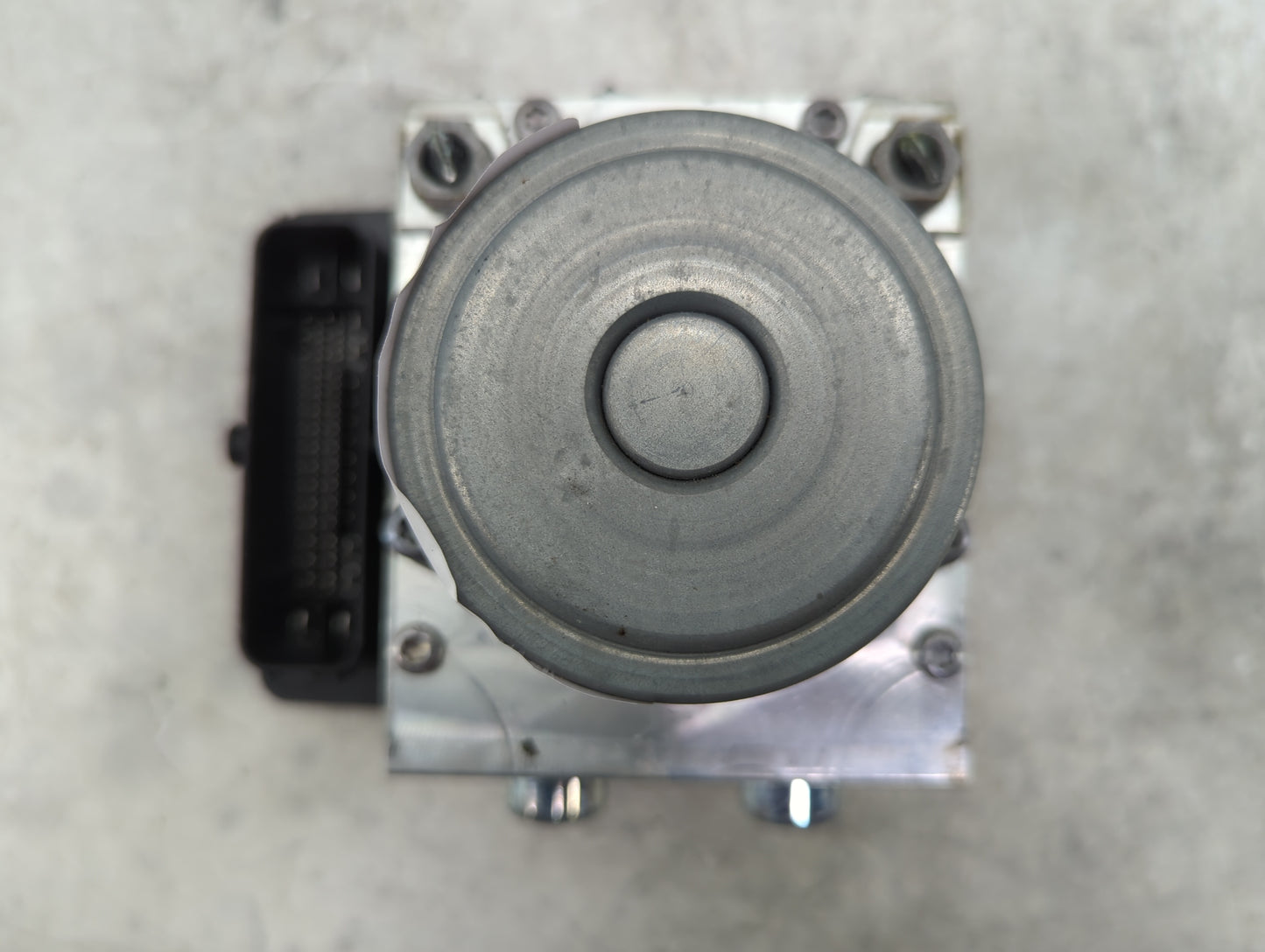 2020 Mercedes Glc300 ABS Pump Control Module Replacement P/N:A2059005147 A010K428, A010R267-A Fits Fits 2018 2019 2021 2022 