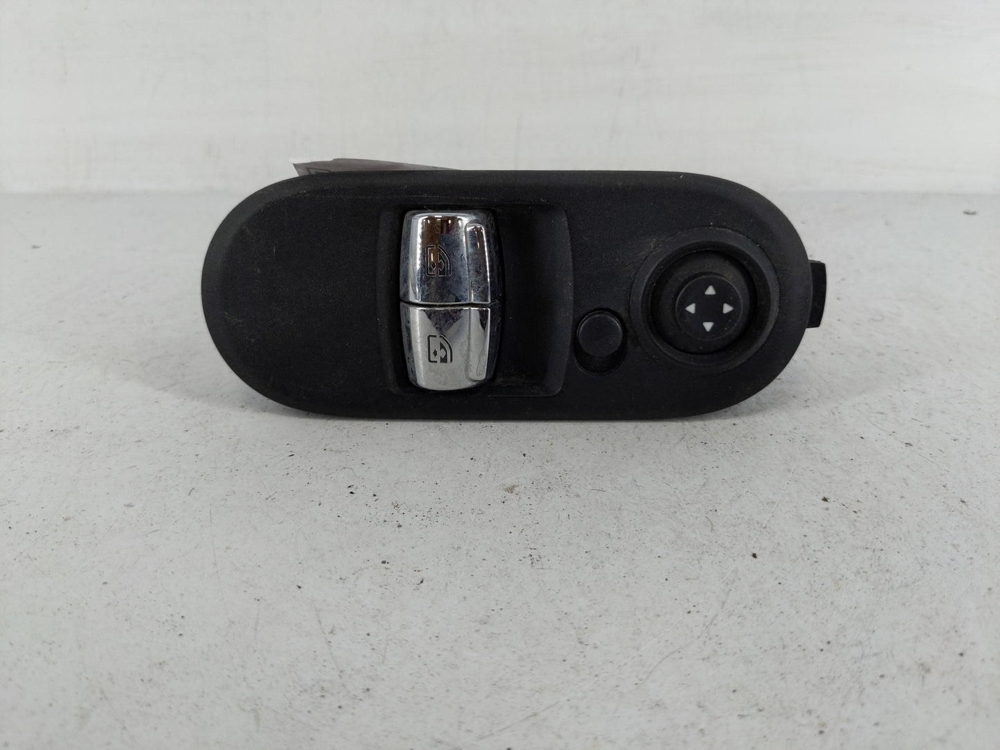 2020 Mini Cooper Master Power Window Switch Replacement Driver Side Left P/N:9354852-01 Fits OEM Used Auto Parts - Oemusedau