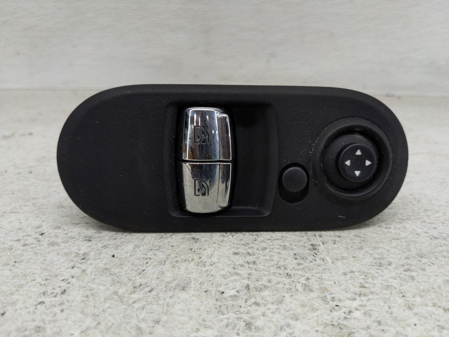 2020 Mini Cooper Master Power Window Switch Replacement Driver Side Left P/N:9354852-01 Fits OEM Used Auto Parts - Oemusedau