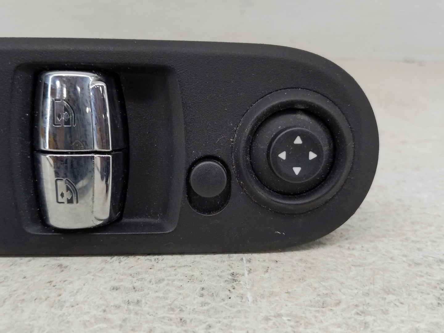 2020 Mini Cooper Master Power Window Switch Replacement Driver Side Left P/N:9354852-01 Fits OEM Used Auto Parts - Oemusedau