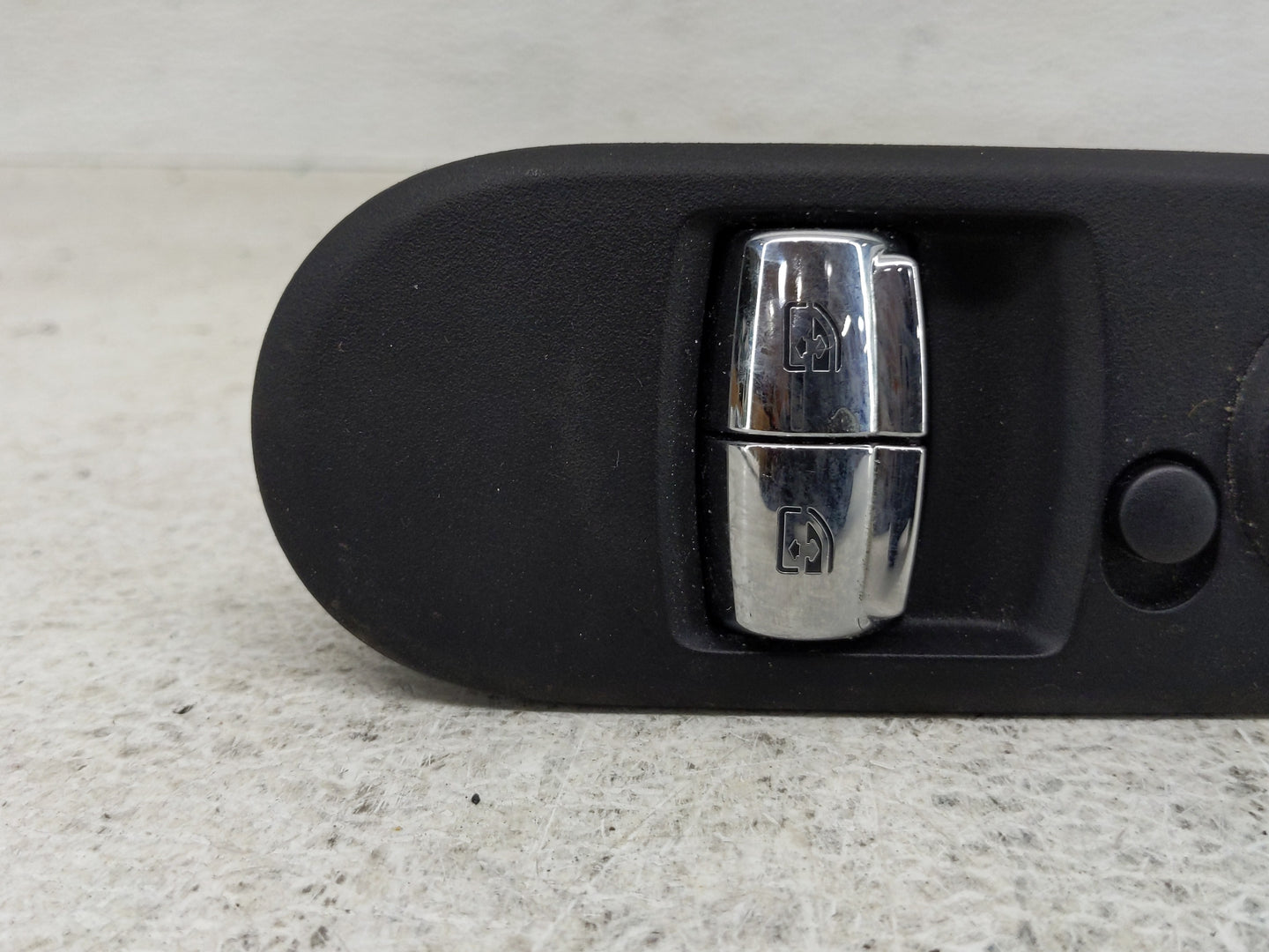2020 Mini Cooper Master Power Window Switch Replacement Driver Side Left P/N:9354852-01 Fits OEM Used Auto Parts - Oemusedau