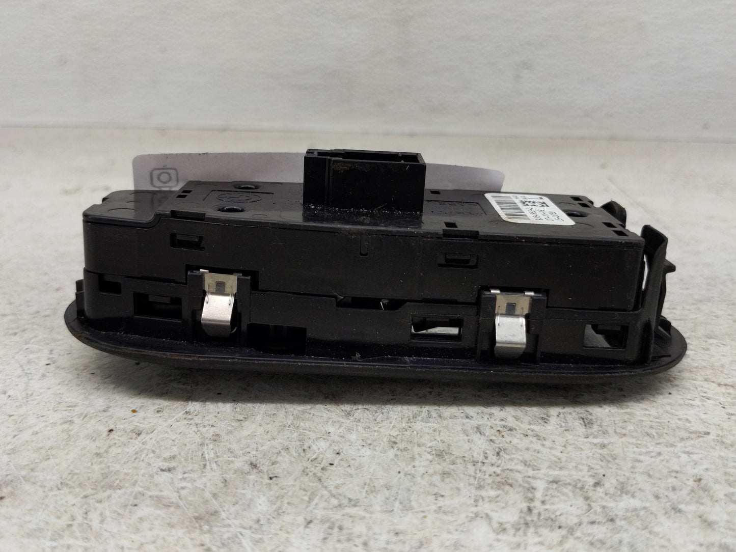 2020 Mini Cooper Master Power Window Switch Replacement Driver Side Left P/N:9354852-01 Fits OEM Used Auto Parts - Oemusedau