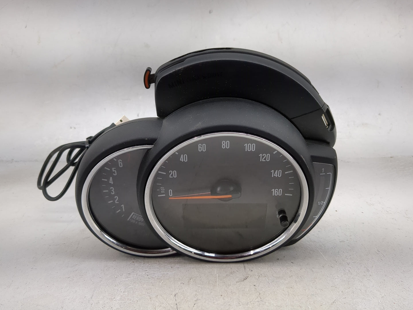 2018-2019 Mini Cooper Instrument Cluster Speedometer Gauges P/N:BM-0560-205 8779679-01, 18BA010003000 Miles: Fits Fits 2018 
