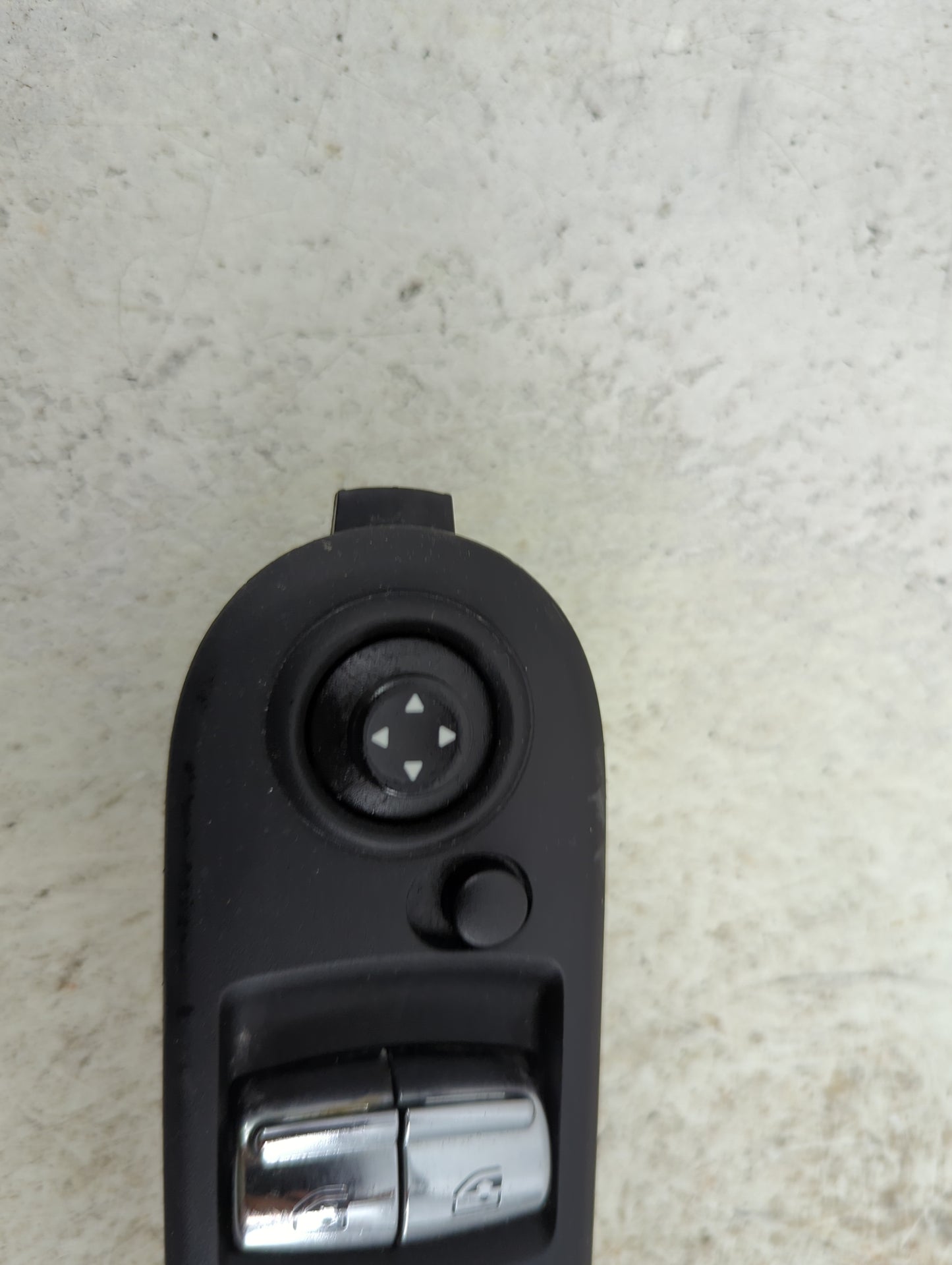 2020 Mini Cooper Master Power Window Switch Replacement Driver Side Left P/N:9354852-01 Fits OEM Used Auto Parts - Oemusedau