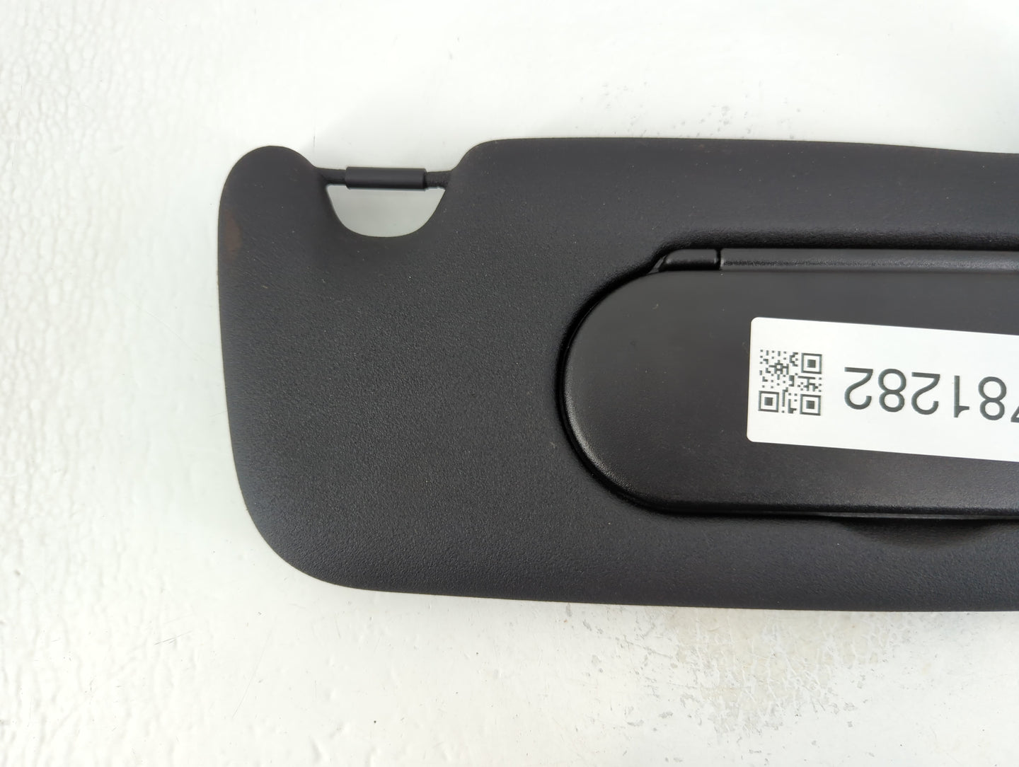 2020 Mini Cooper Sun Visor Shade Replacement Passenger Right Mirror Fits OEM Used Auto Parts - Oemusedautoparts1.com