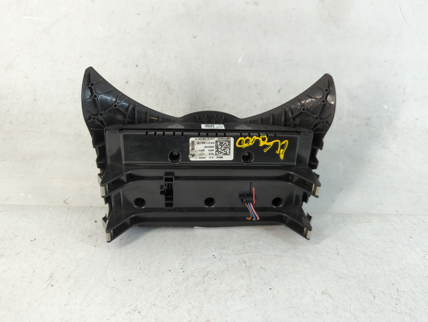 2020 Mini Cooper Climate Control Module Temperature AC/Heater Replacement P/N:5HB 011 243-10 Fits OEM Used Auto Parts - Oemu