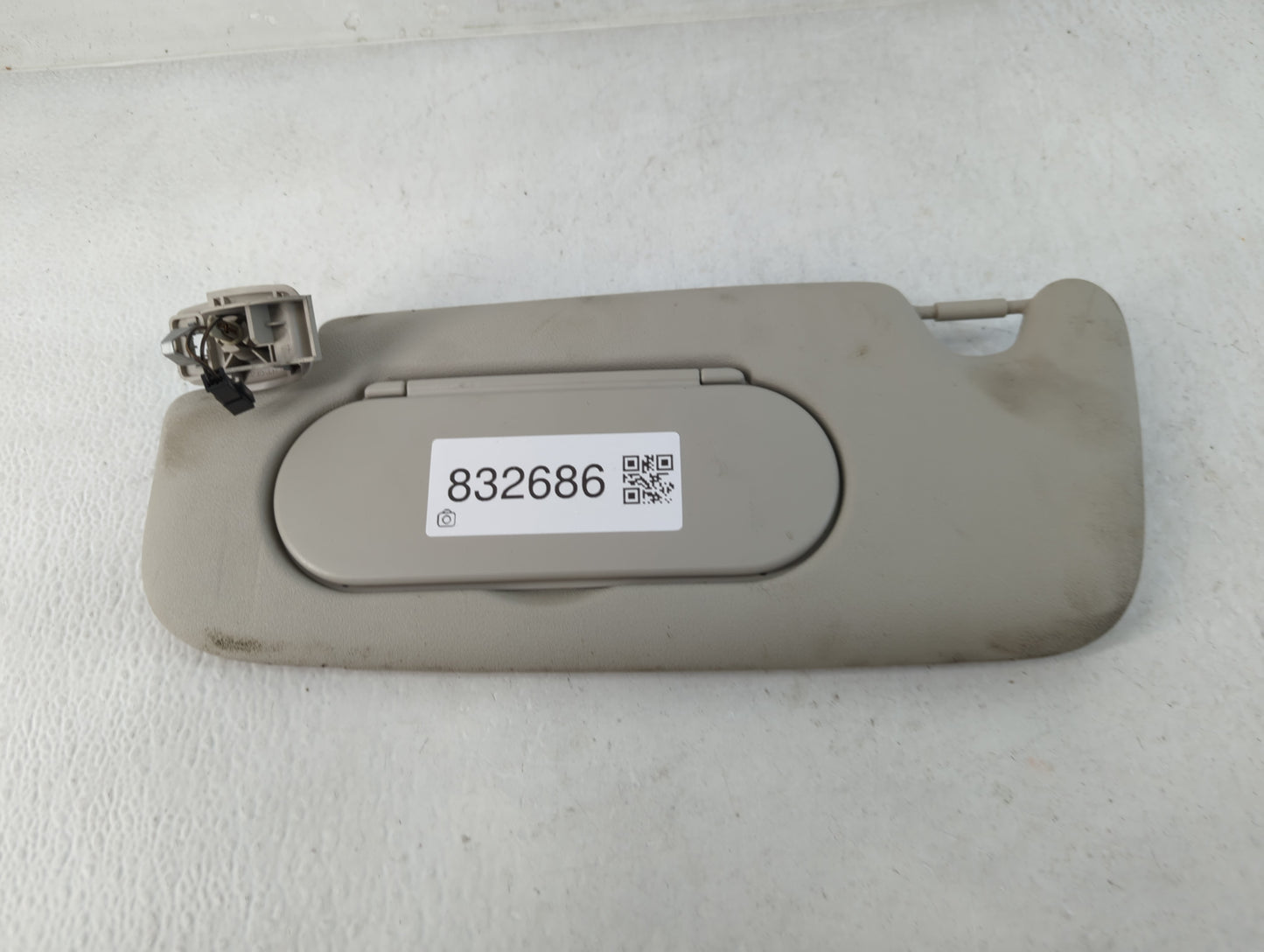 2016-2018 Mini Cooper Sun Visor Shade Replacement Driver Left Mirror Fits Fits 2016 2017 2018 OEM Used Auto Parts - Oemuseda