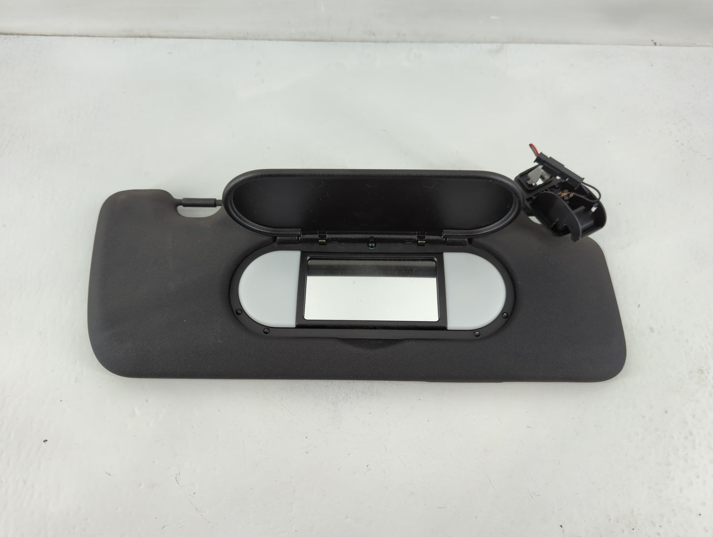 2017-2019 Mini Cooper Countryman Sun Visor Shade Replacement Passenger Right Mirror Fits Fits 2017 2018 2019 OEM Used Auto P
