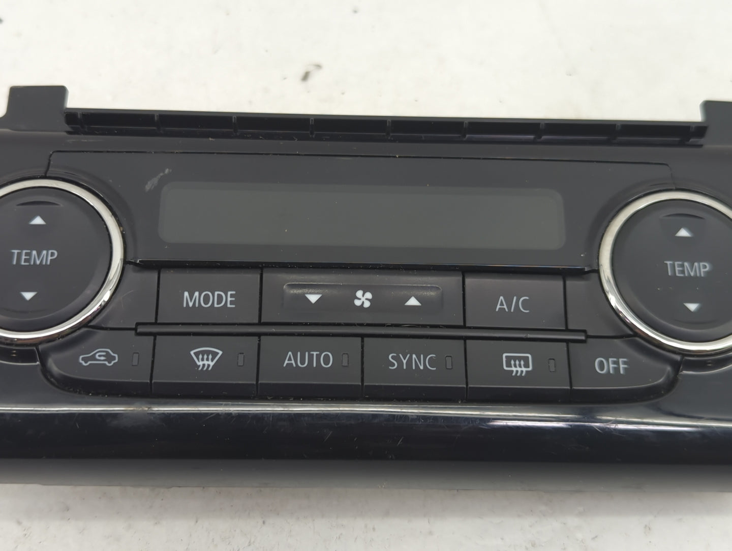 2020 Mitsubishi Eclipse Cross Climate Control Module Temperature AC/Heater Replacement P/N:7820B345 E396917B Fits OEM Used A