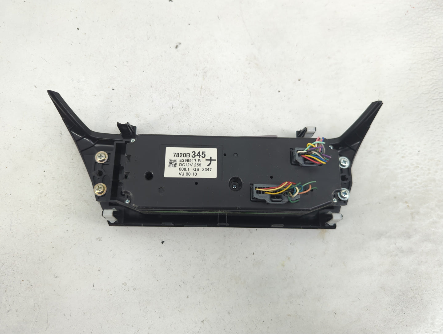 2020 Mitsubishi Eclipse Cross Climate Control Module Temperature AC/Heater Replacement P/N:7820B345 E396917B Fits OEM Used A