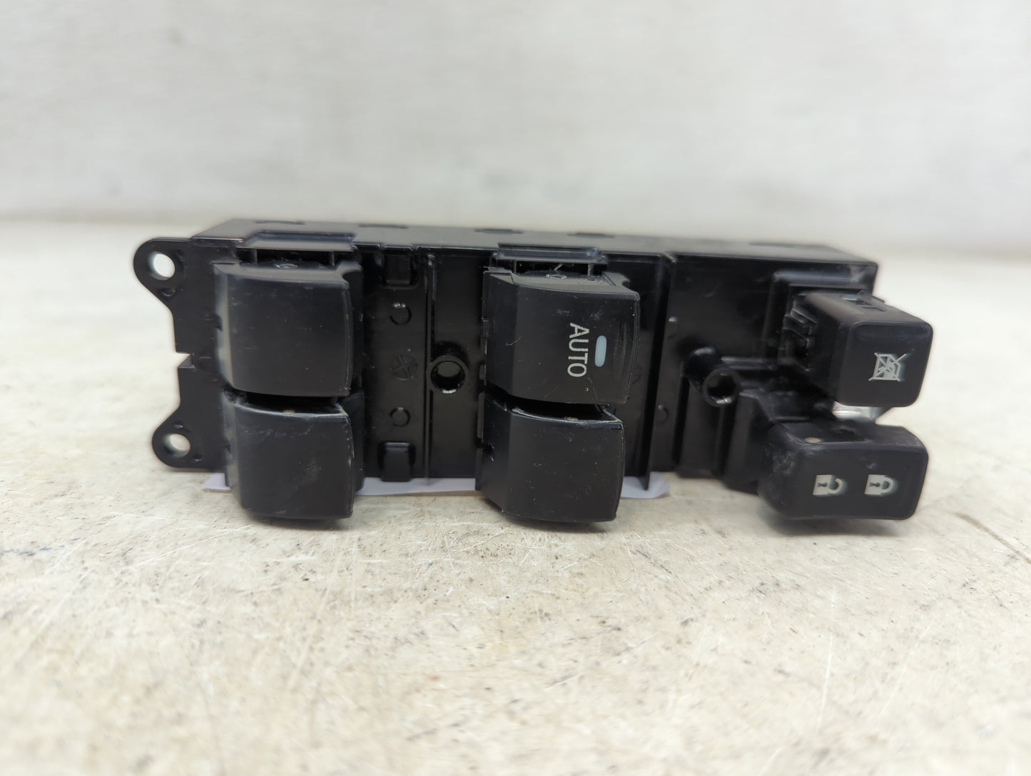 2018 Mitsubishi Eclipse Cross Master Power Window Switch Replacement Driver Side Left P/N:8608A323 Fits OEM Used Auto Parts 