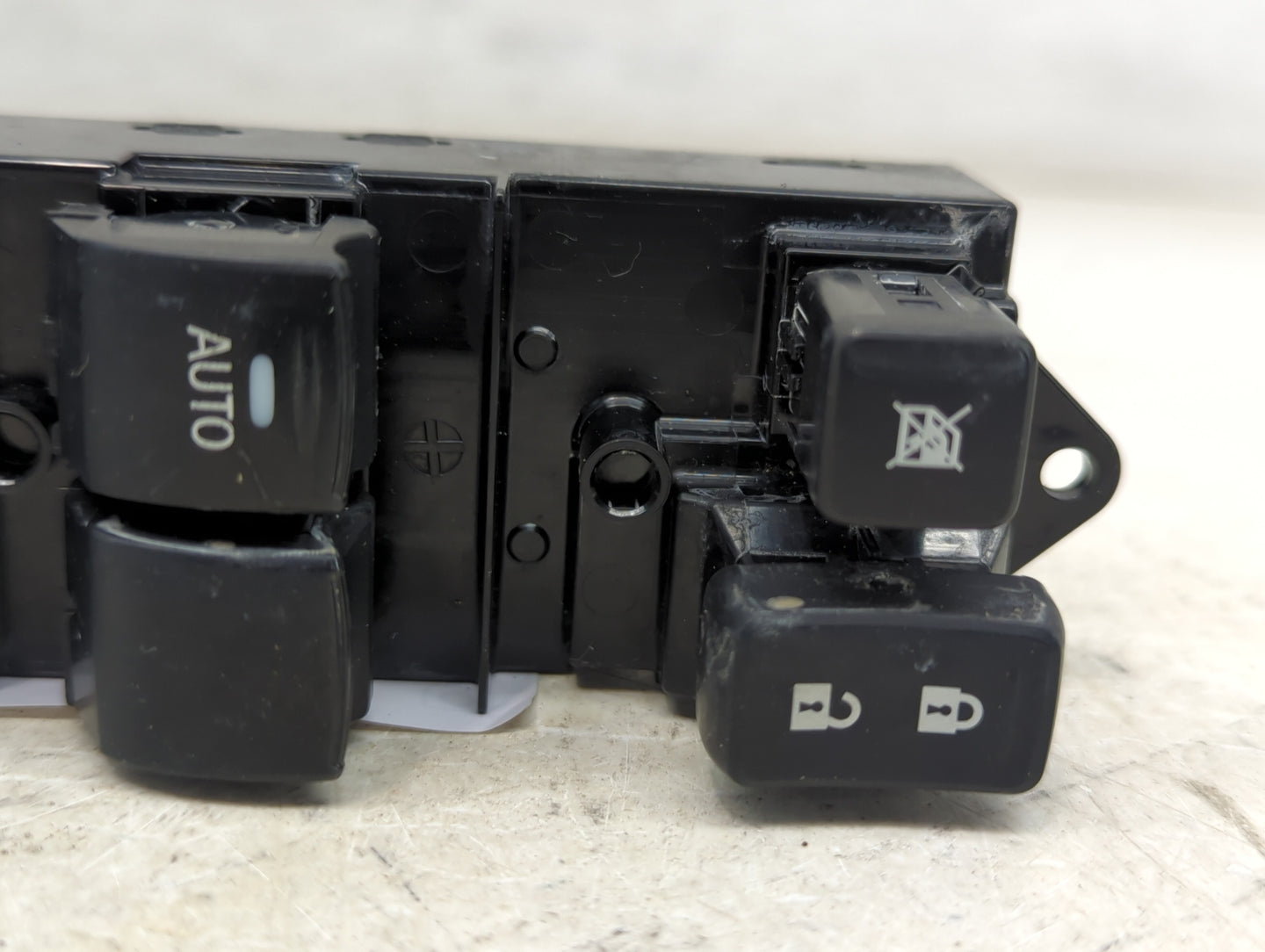 2018 Mitsubishi Eclipse Cross Master Power Window Switch Replacement Driver Side Left P/N:8608A323 Fits OEM Used Auto Parts 