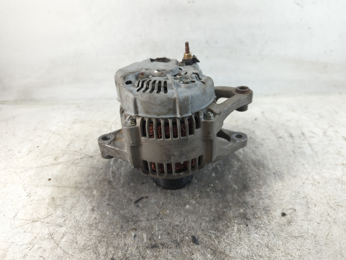 2020 Mitsubishi Eclipse Cross Alternator Replacement Generator Charging Assembly Engine OEM Fits OEM Used Auto Parts - Oemus