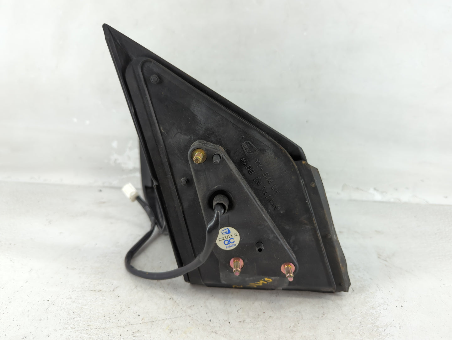 2014 Mitsubishi Mirage Driver Side View Mirror - Left Door Mirror OEM Used - Oemusedautoparts1.com
