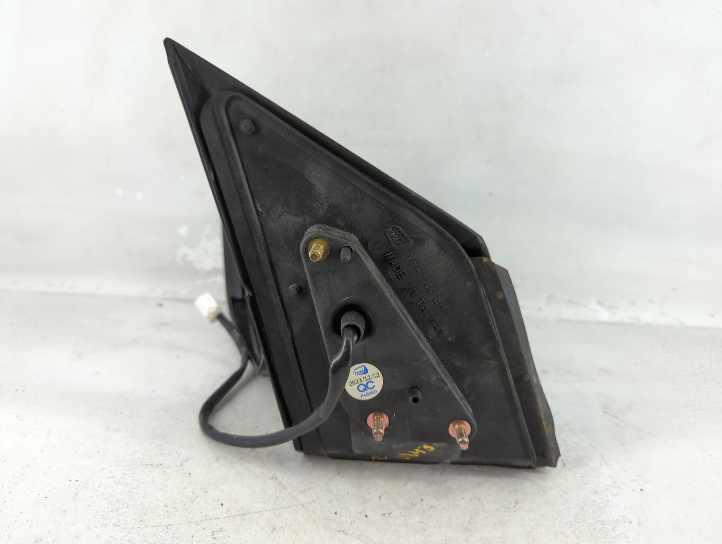 2014 Mitsubishi Mirage Driver Side View Mirror - Left Door Mirror OEM Used - Oemusedautoparts1.com