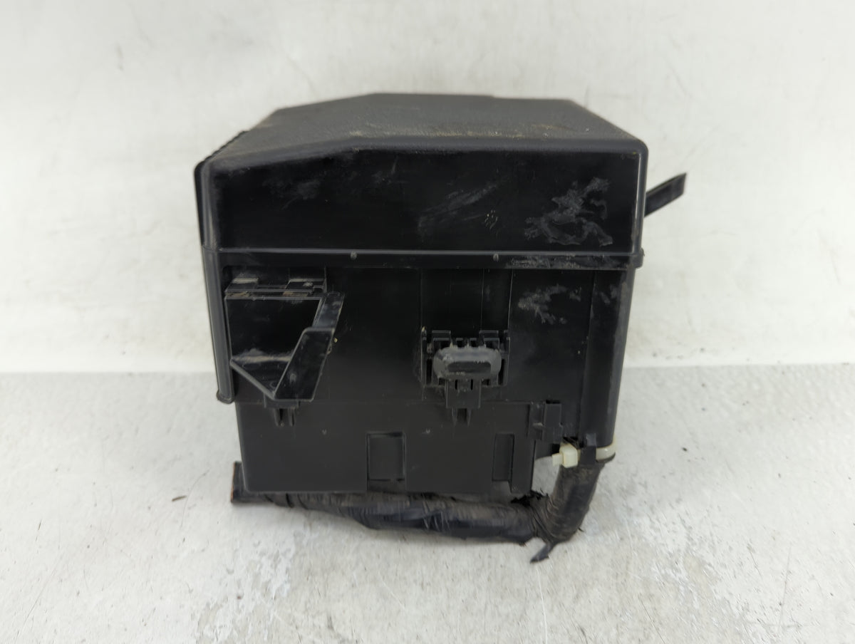 2014 Mitsubishi Mirage Fusebox Fuse Box Panel Relay Module Fits OEM Used Auto Parts - Oemusedautoparts1.com