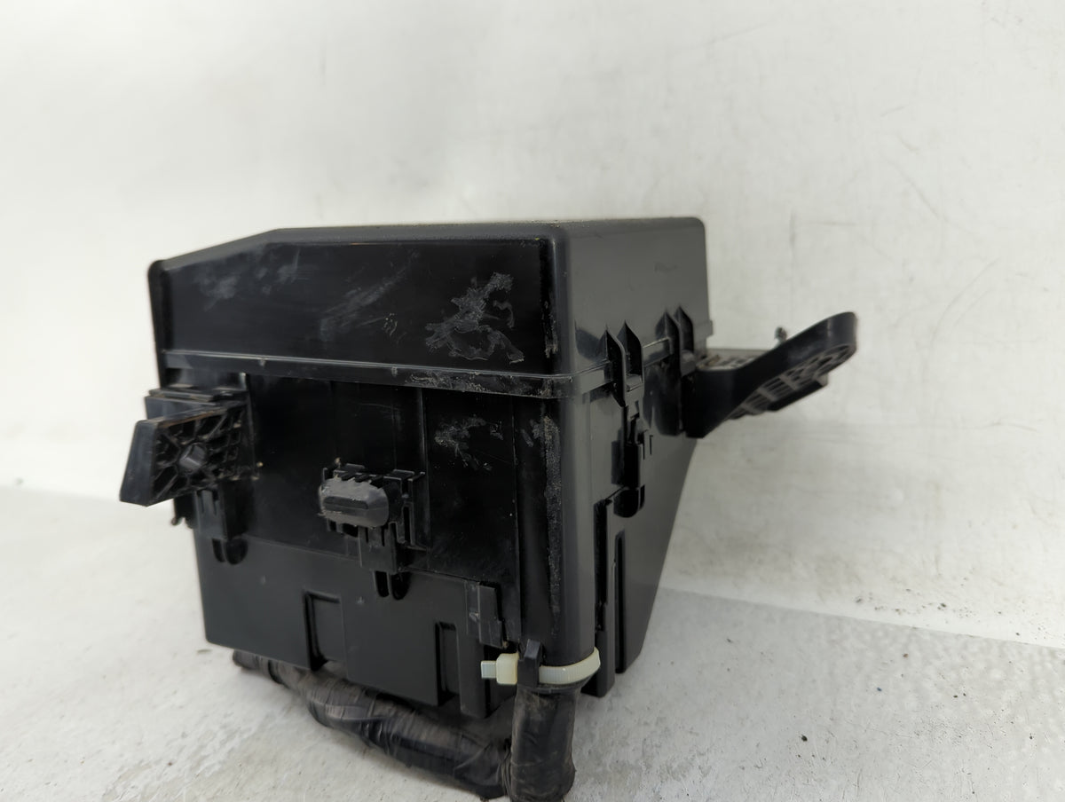 2014 Mitsubishi Mirage Fusebox Fuse Box Panel Relay Module Fits OEM Used Auto Parts - Oemusedautoparts1.com
