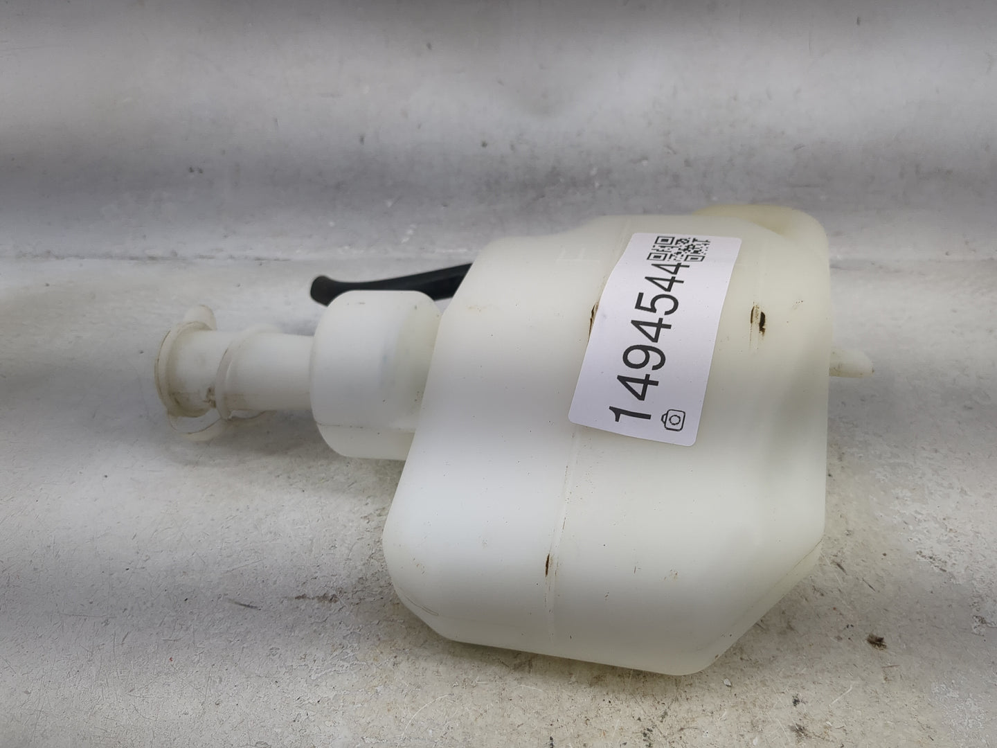 2014 Mitsubishi Mirage Radiator Coolant Overflow Expansion Tank Bottle 1494544 - Oemusedautoparts1.com