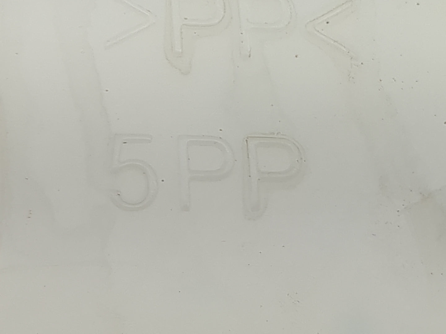 2014 Mitsubishi Mirage Radiator Coolant Overflow Expansion Tank Bottle 1494544 - Oemusedautoparts1.com