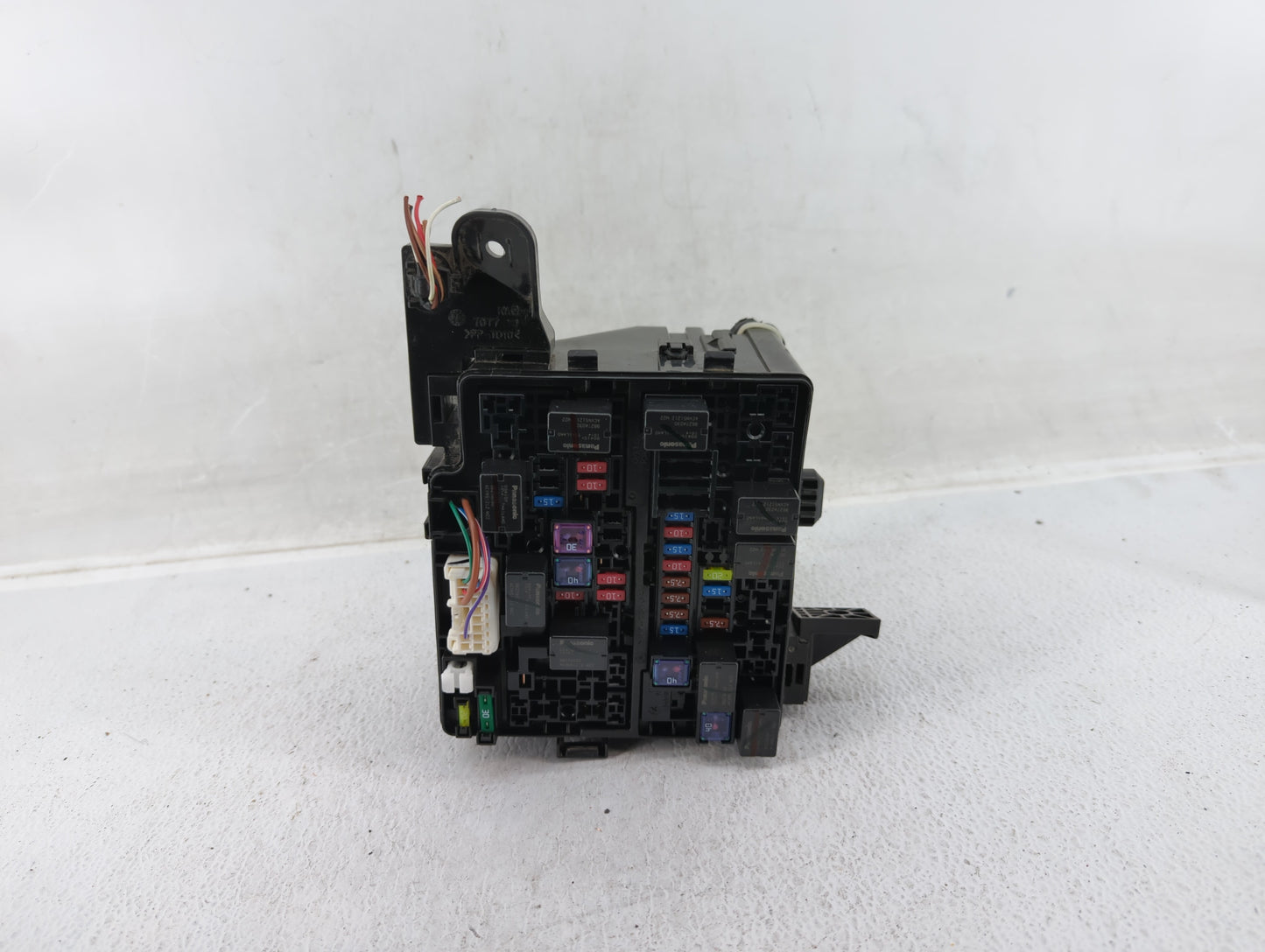 2020 Mitsubishi Mirage Fusebox Fuse Box Panel Relay Module Fits OEM Used Auto Parts - Oemusedautoparts1.com