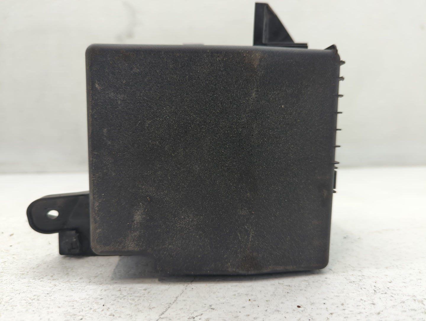 2014 Mitsubishi Mirage Fusebox Fuse Box Panel Relay Module P/N:PP-TD10 3547 Fits OEM Used Auto Parts - Oemusedautoparts1.com