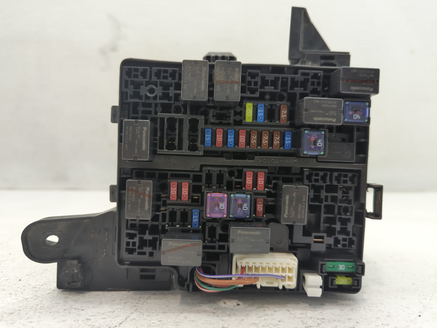2014 Mitsubishi Mirage Fusebox Fuse Box Panel Relay Module P/N:PP-TD10 3547 Fits OEM Used Auto Parts - Oemusedautoparts1.com