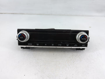 2020 Mitsubishi Outlander Climate Control Module Temperature AC/Heater Replacement P/N:7820B229 Fits OEM Used Auto Parts - O