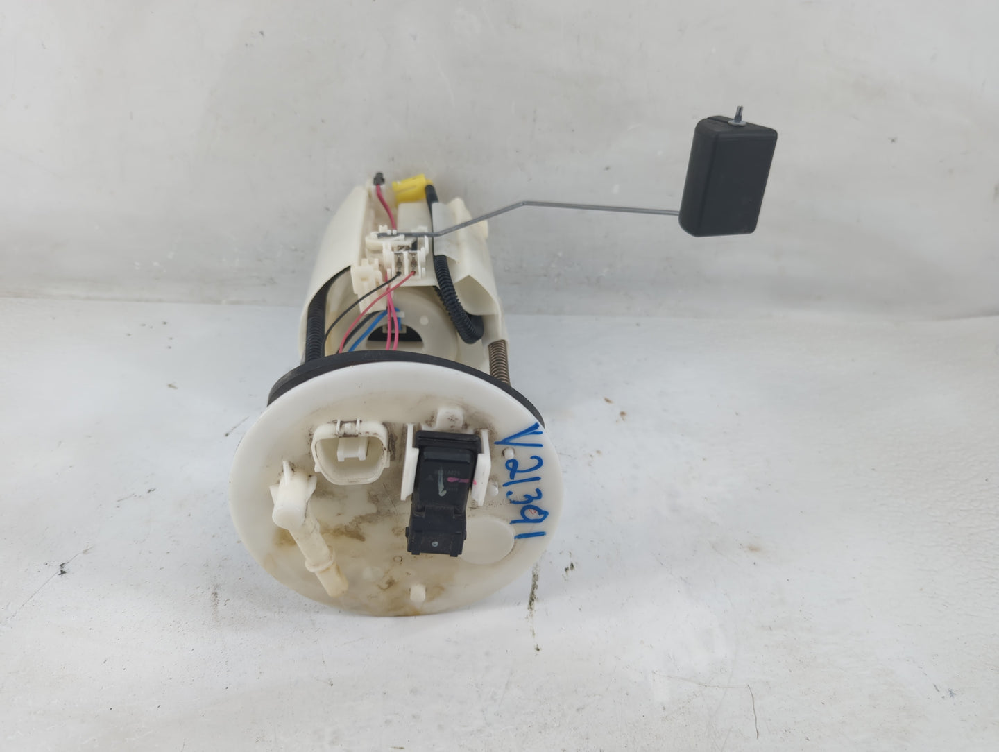 2020 Mitsubishi Outlander Electrical Gas Fuel Pump Assembly - Oemusedautoparts1.com