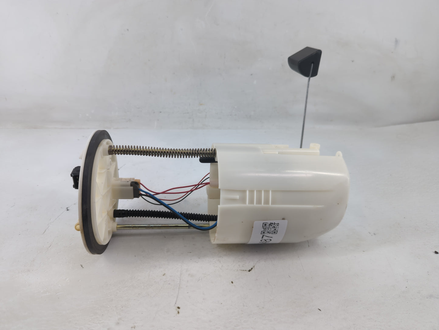 2020 Mitsubishi Outlander Electrical Gas Fuel Pump Assembly - Oemusedautoparts1.com