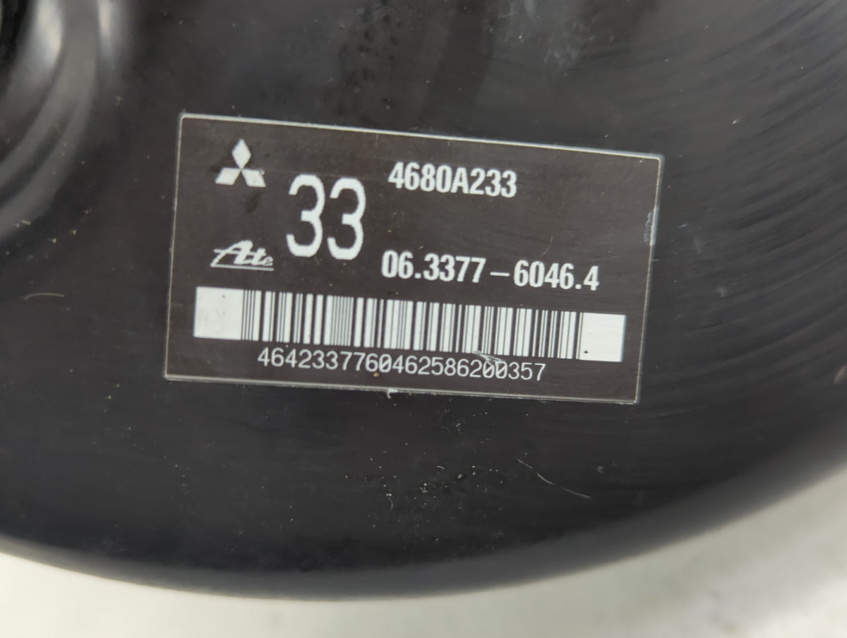 2014-2016 Mitsubishi Outlander Power Brake Booster Oem 1376612 - Oemusedautoparts1.com