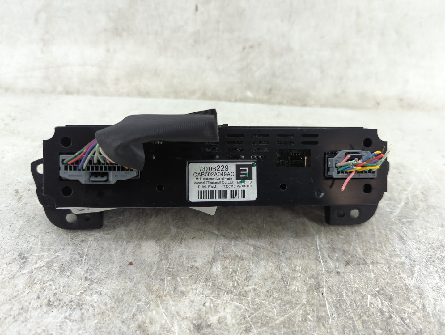 2020 Mitsubishi Outlander Climate Control Module Temperature AC/Heater Replacement P/N:7820B229 CAB502A049AC Fits OEM Used A