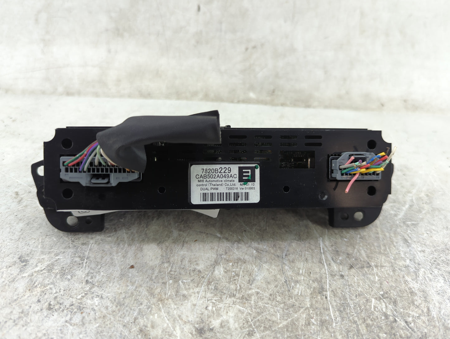 2020 Mitsubishi Outlander Climate Control Module Temperature AC/Heater Replacement P/N:7820B229 CAB502A049AC Fits OEM Used A