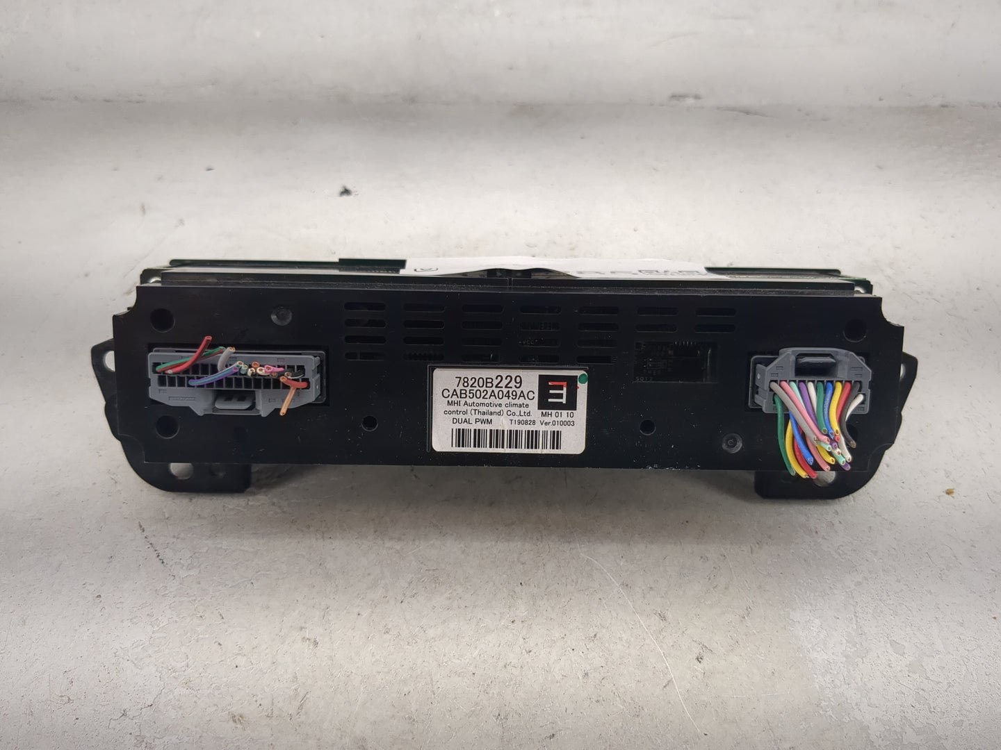 2020 Mitsubishi Outlander Climate Control Module Temperature AC/Heater Replacement P/N:7820B229 CAB502A049AC Fits OEM Used A