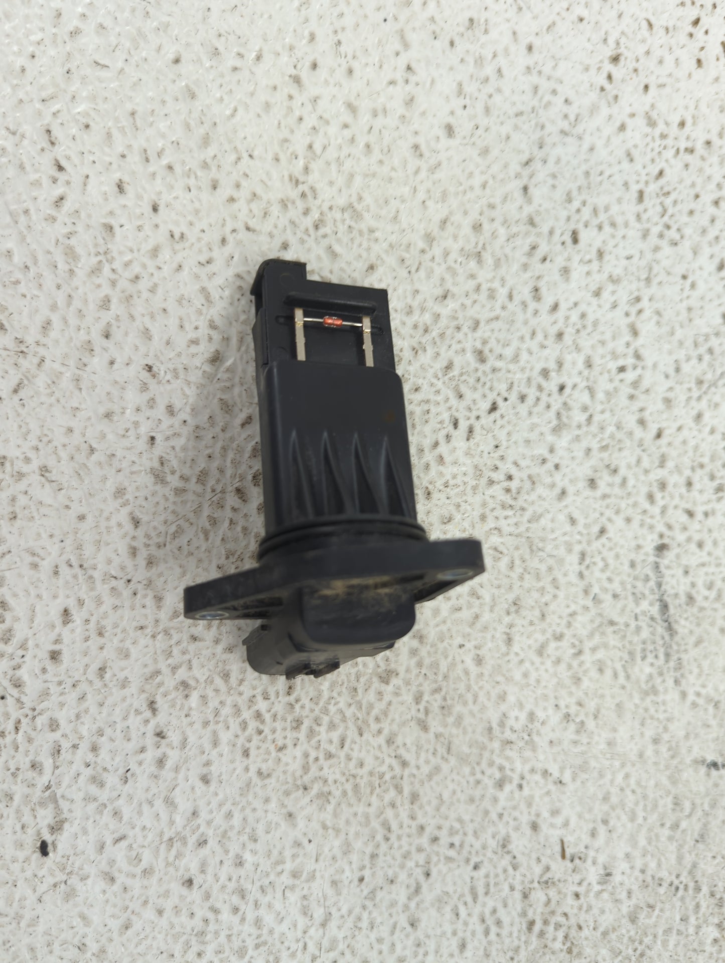 2014-2016 Mitsubishi Outlander Mass Air Flow Meter Maf 1487810 - Oemusedautoparts1.com