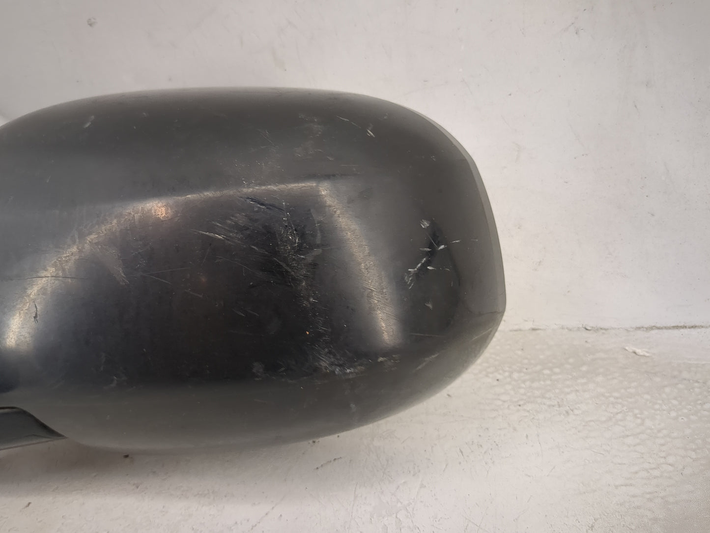 2014-2015 Mitsubishi Outlander Driver Side View Mirror - Left Door Mirror OEM Used - Oemusedautoparts1.com