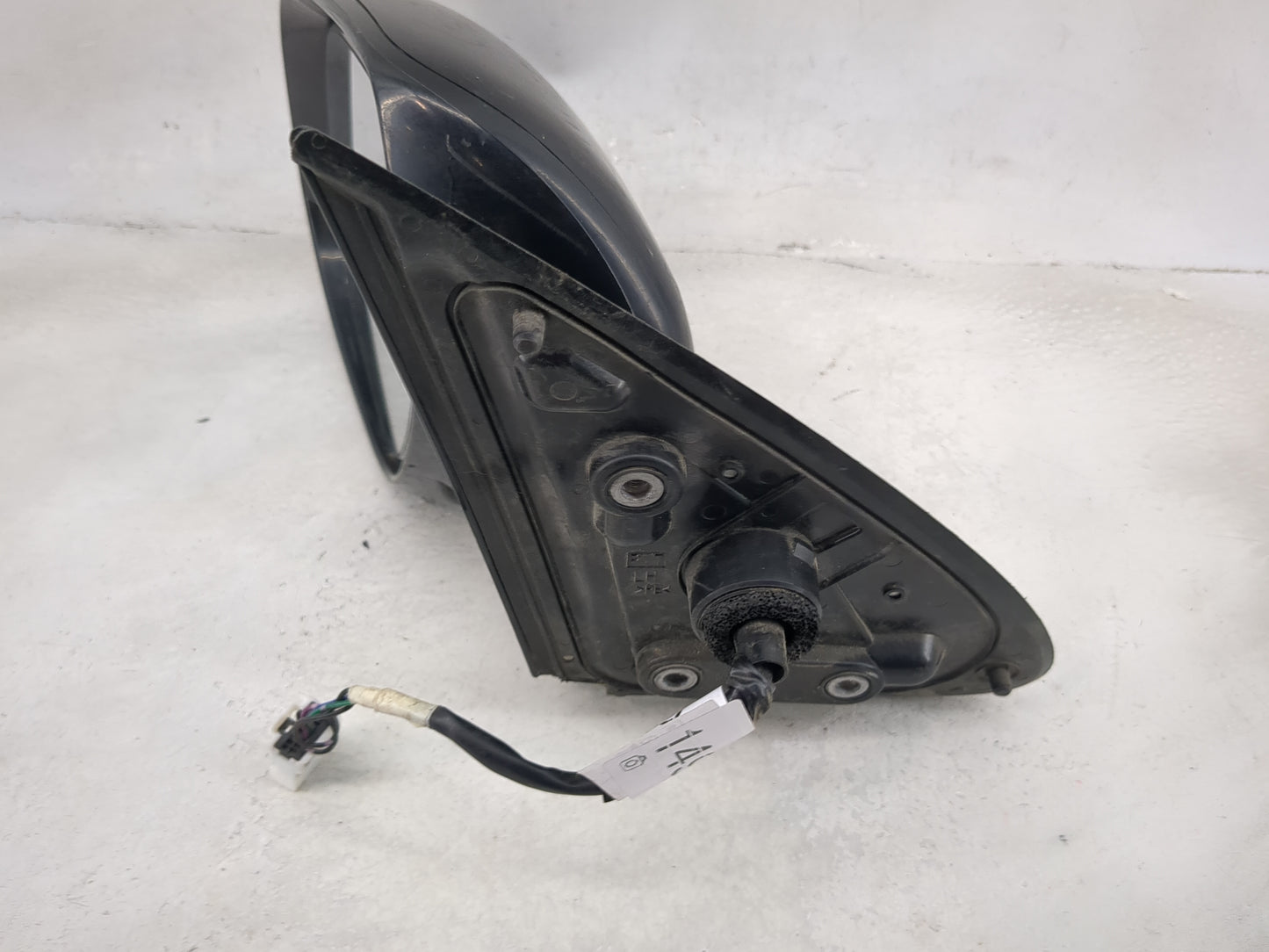 2014-2015 Mitsubishi Outlander Driver Side View Mirror - Left Door Mirror OEM Used - Oemusedautoparts1.com