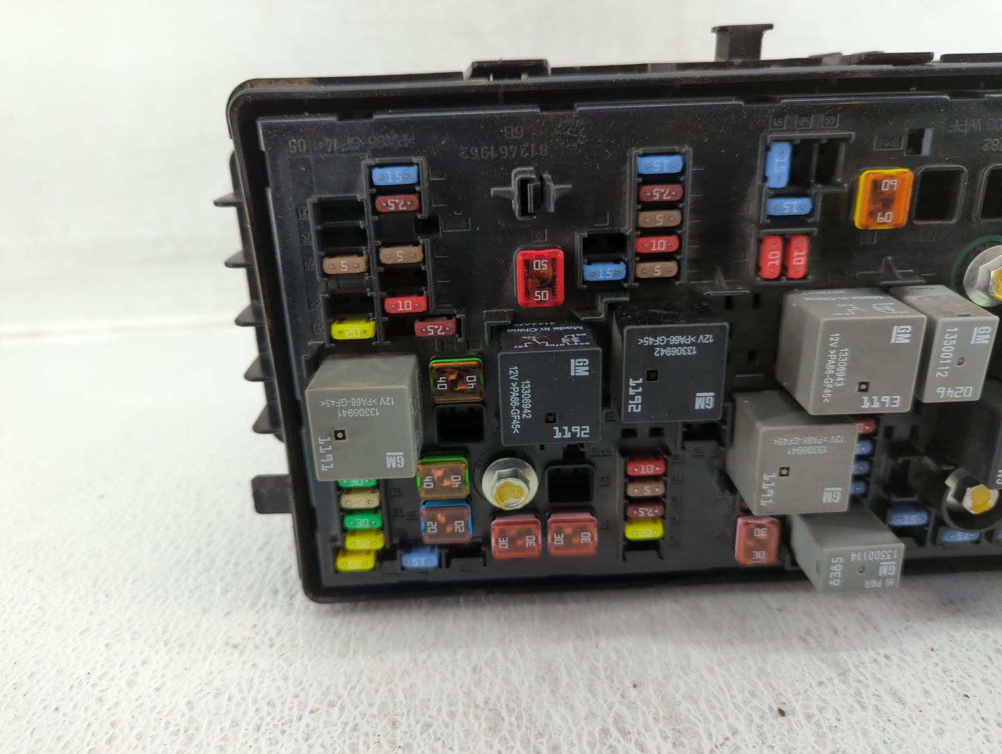 2014-2016 Mitsubishi Outlander Fusebox Fuse Box Panel Relay Module P/N:95216200_02 Fits Fits 2014 2015 2016 OEM Used Auto Pa
