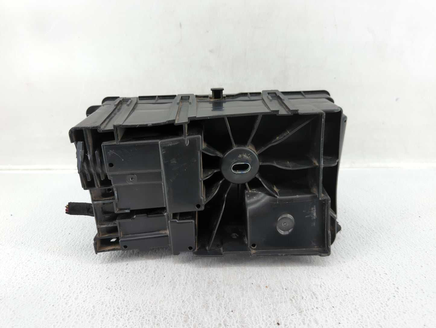 2014-2016 Mitsubishi Outlander Fusebox Fuse Box Panel Relay Module P/N:95216200_02 Fits Fits 2014 2015 2016 OEM Used Auto Pa