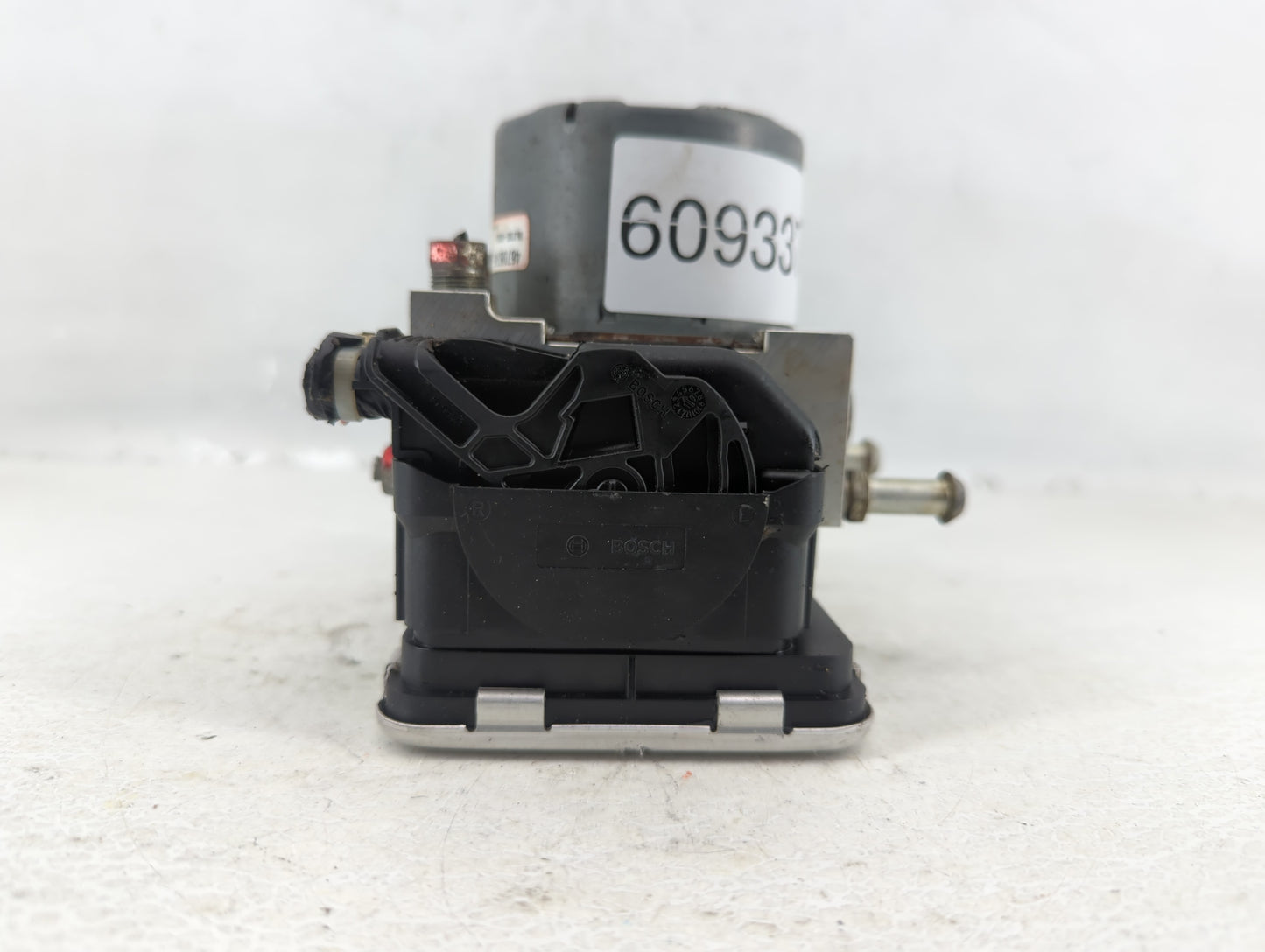 2020 Mitsubishi Outlander ABS Pump Control Module Replacement P/N:4670B745 Fits OEM Used Auto Parts - Oemusedautoparts1.com