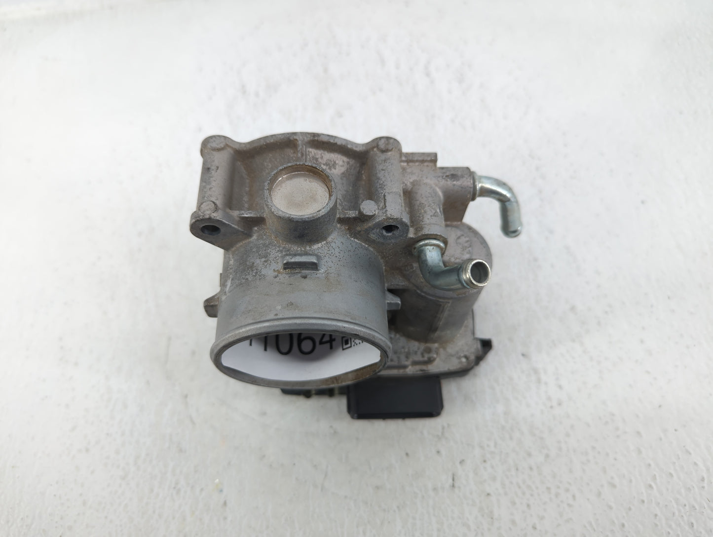 2020 Mitsubishi Outlander Throttle Body Fits OEM Used Auto Parts - Oemusedautoparts1.com