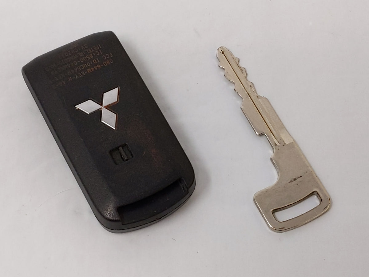 2015-2020 Mitsubishi Outlander Keyless Entry Remote Ouc644m-Key-N  4 - Oemusedautoparts1.com