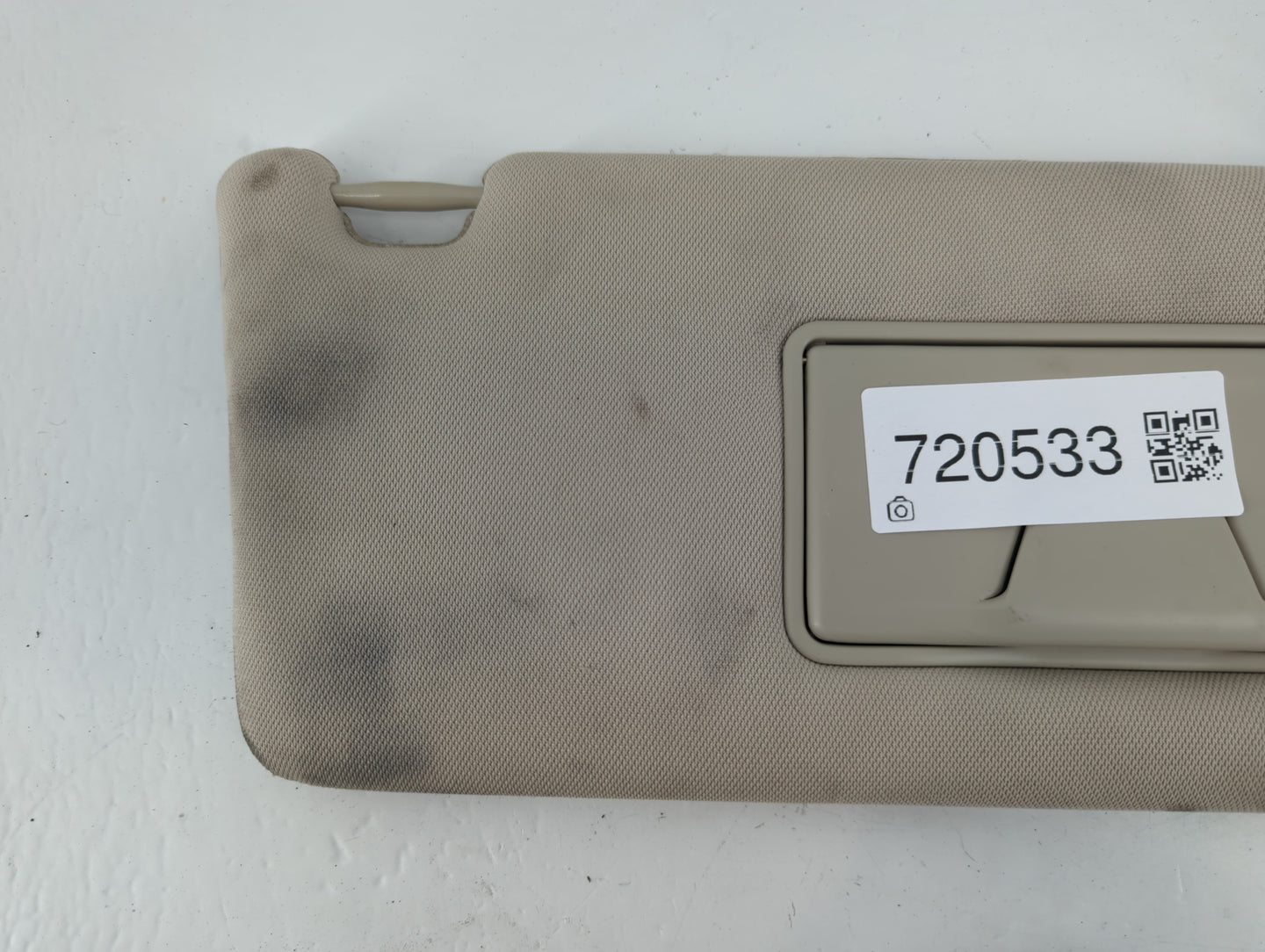 2020 Mitsubishi Outlander Sun Visor Shade Replacement Driver Left Mirror Fits OEM Used Auto Parts - Oemusedautoparts1.com
