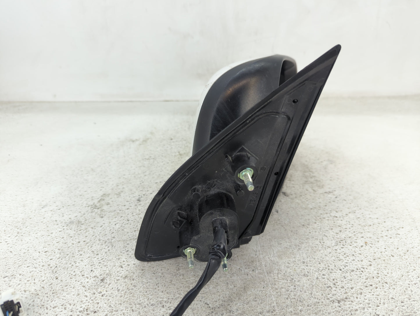 2015-2017 Mitsubishi Outlander Sport Passenger Side View Mirror - Right Door Mirror OEM Used - Oemusedautoparts1.com