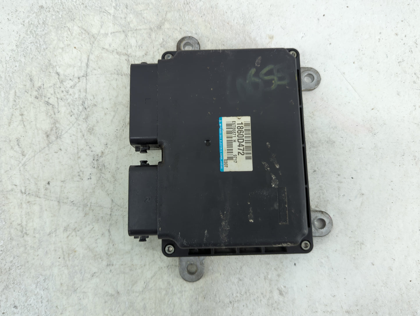 2020 Mitsubishi Outlander Sport PCM Engine Control Computer ECU ECM PCU OEM P/N:1860D472 E6T86871 Fits OEM Used Auto Parts -