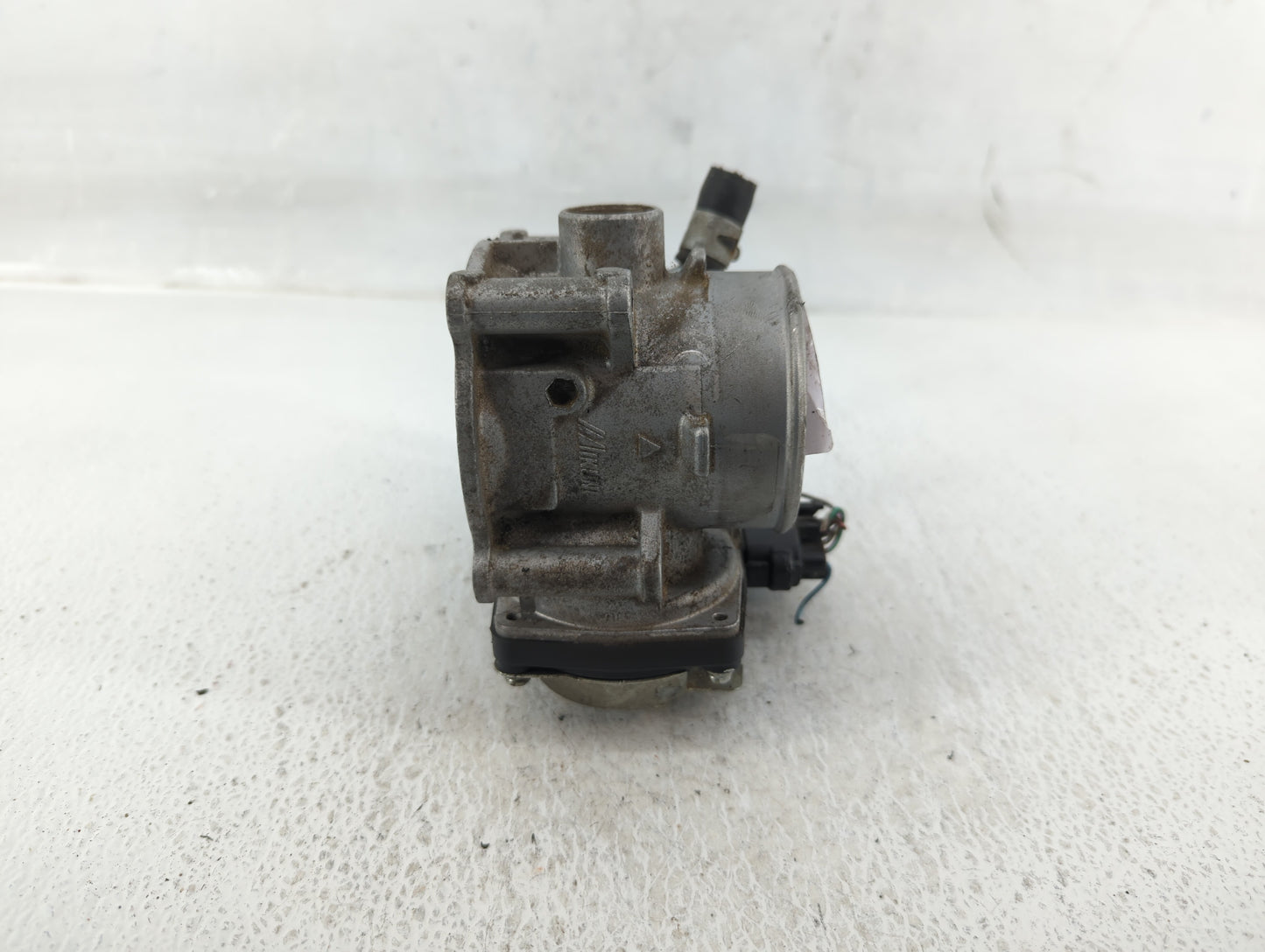 2020 Mitsubishi Outlander Sport Throttle Body Fits OEM Used Auto Parts - Oemusedautoparts1.com